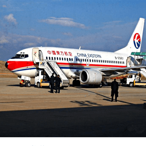 滋润航空快递航空快运业稳步发展的原因是什么？